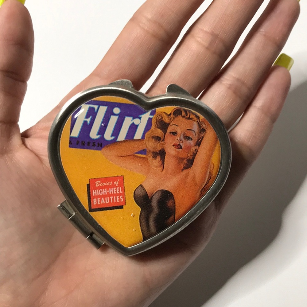 Personal Mirror Compact 💘